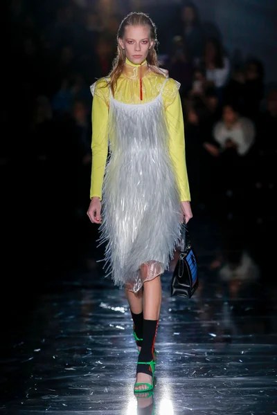 Look 41